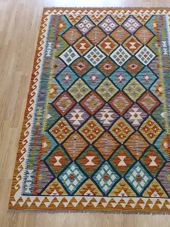 Afghan Kundoz Kilim