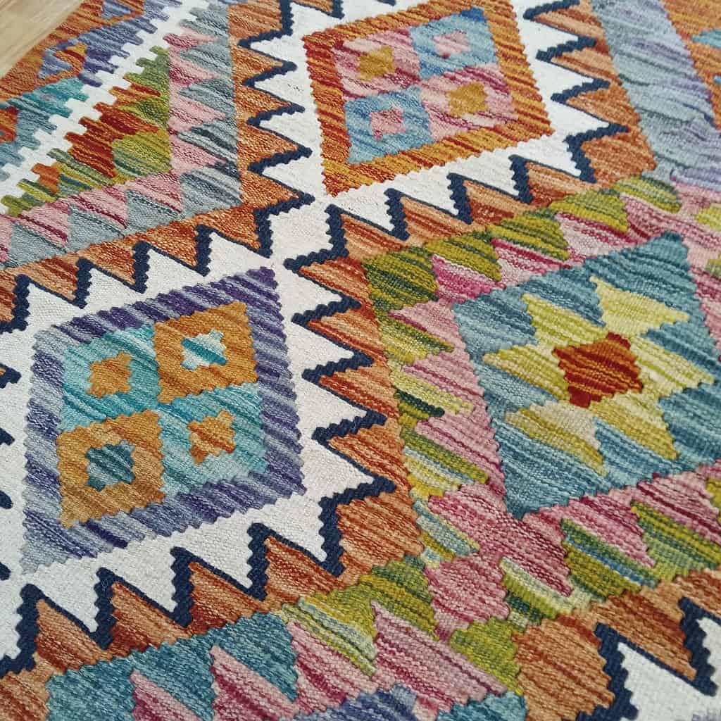 Afghan Kundoz Kilim